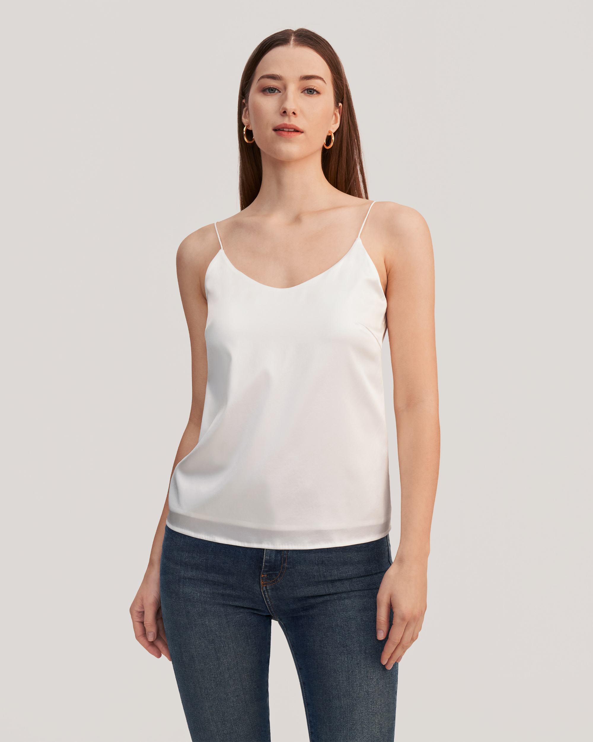 One-Size U-Neck Silk Camisole with Built-in Bra