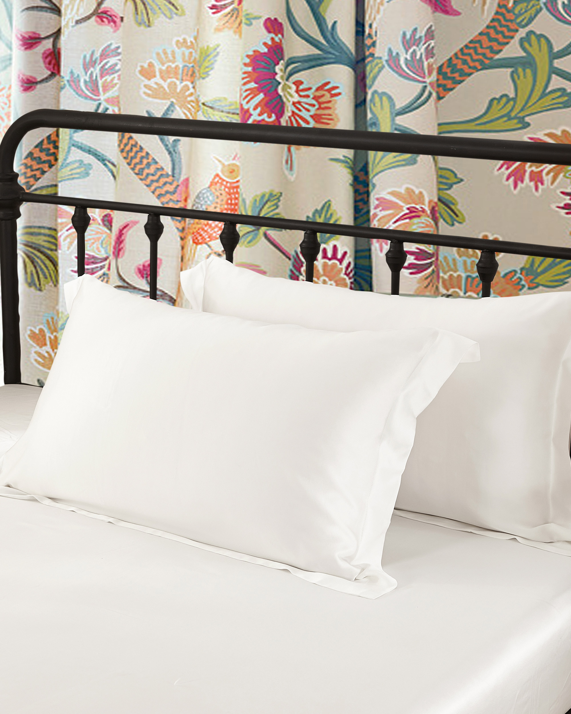 LILYSILK Silk Pillowcase for Hair Adult White 400 Thread Count Luxurious Comfortable and Friendly To People with Allergy Queen