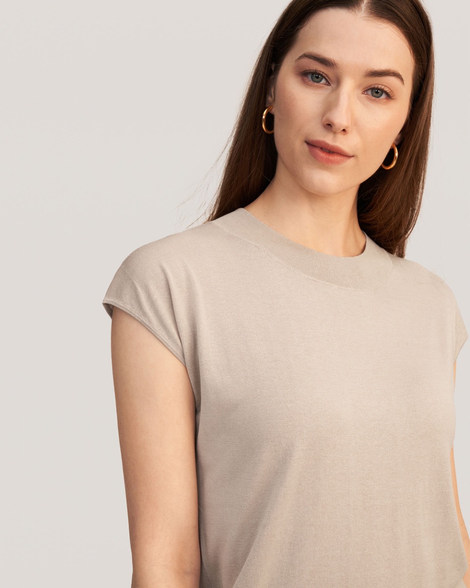 Fashionable Round Neck Silk Knitted T Shirt