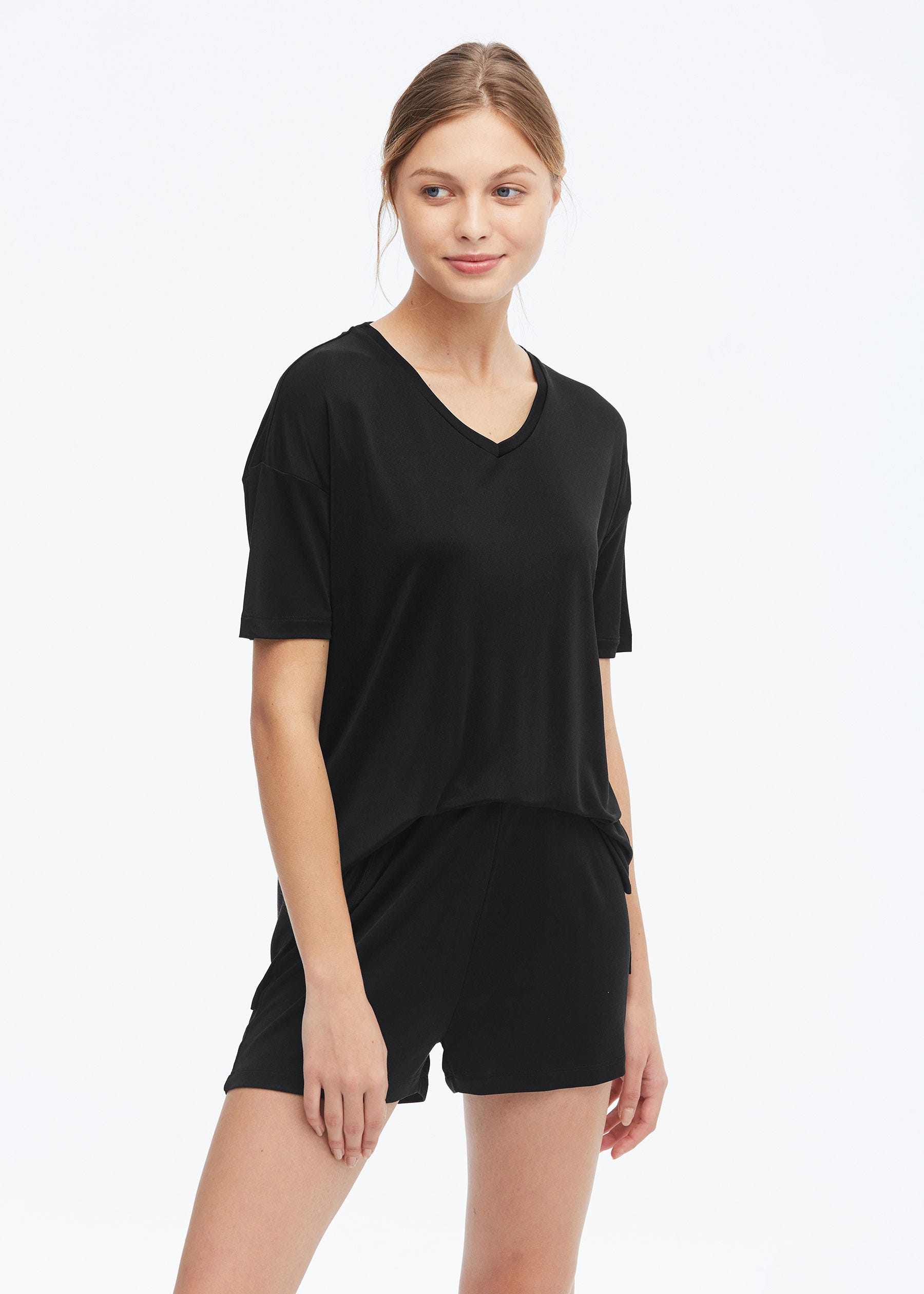 loose v neck t shirt