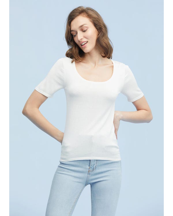 Camiseta Básica de Punto de Seda Cuello en U White L-hover