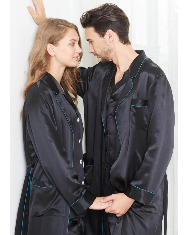 22 Momme Stylish Silk Couple Robe And Pajamas Sets