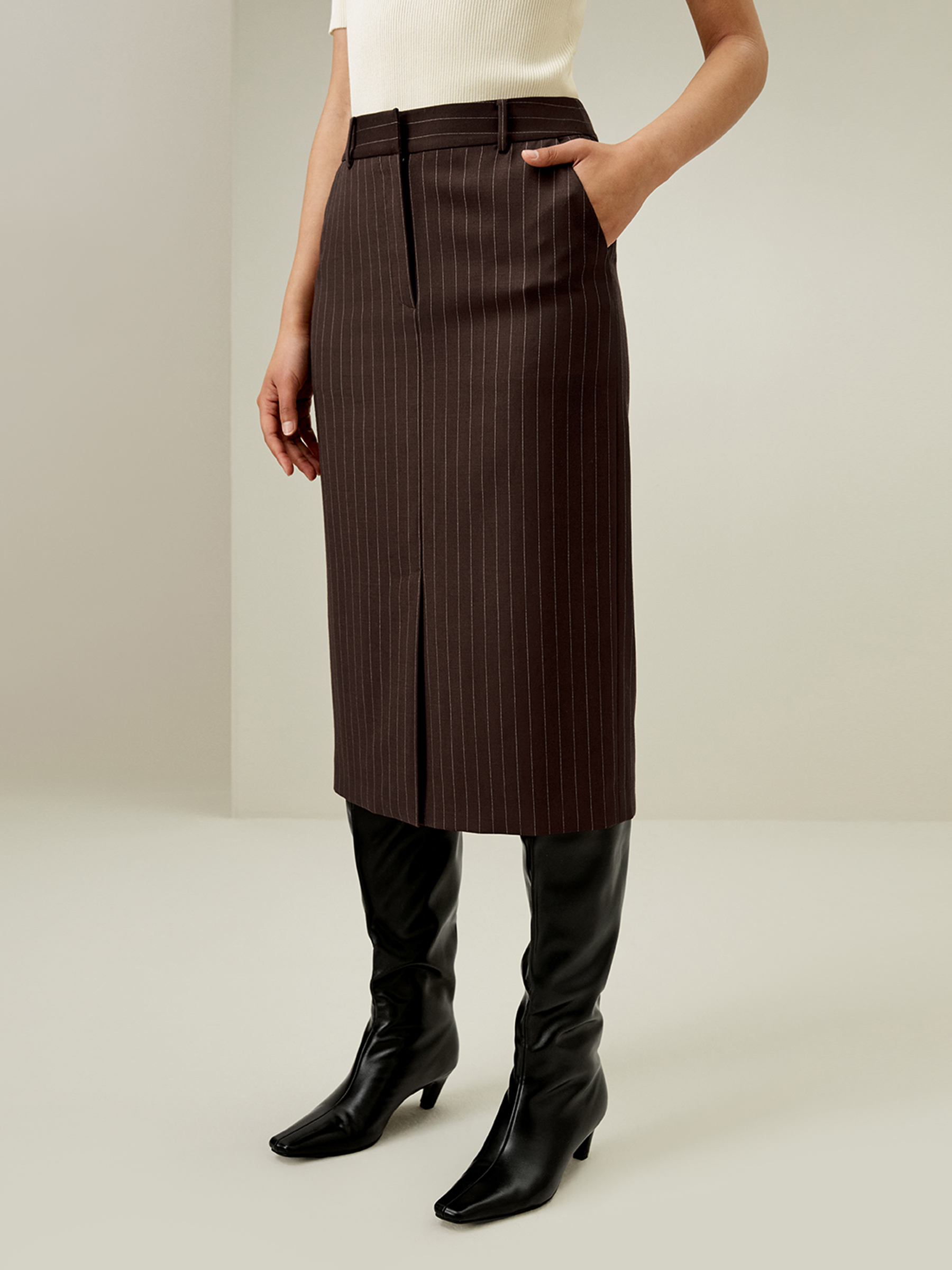 LILYSILK Jupe Longueur Sous Le Genou Et Ourlet Droit Mélange Laine-Soie Élégance Intemporelle Et Style Sophistiqué 38 - LILYSILK - Modalova
