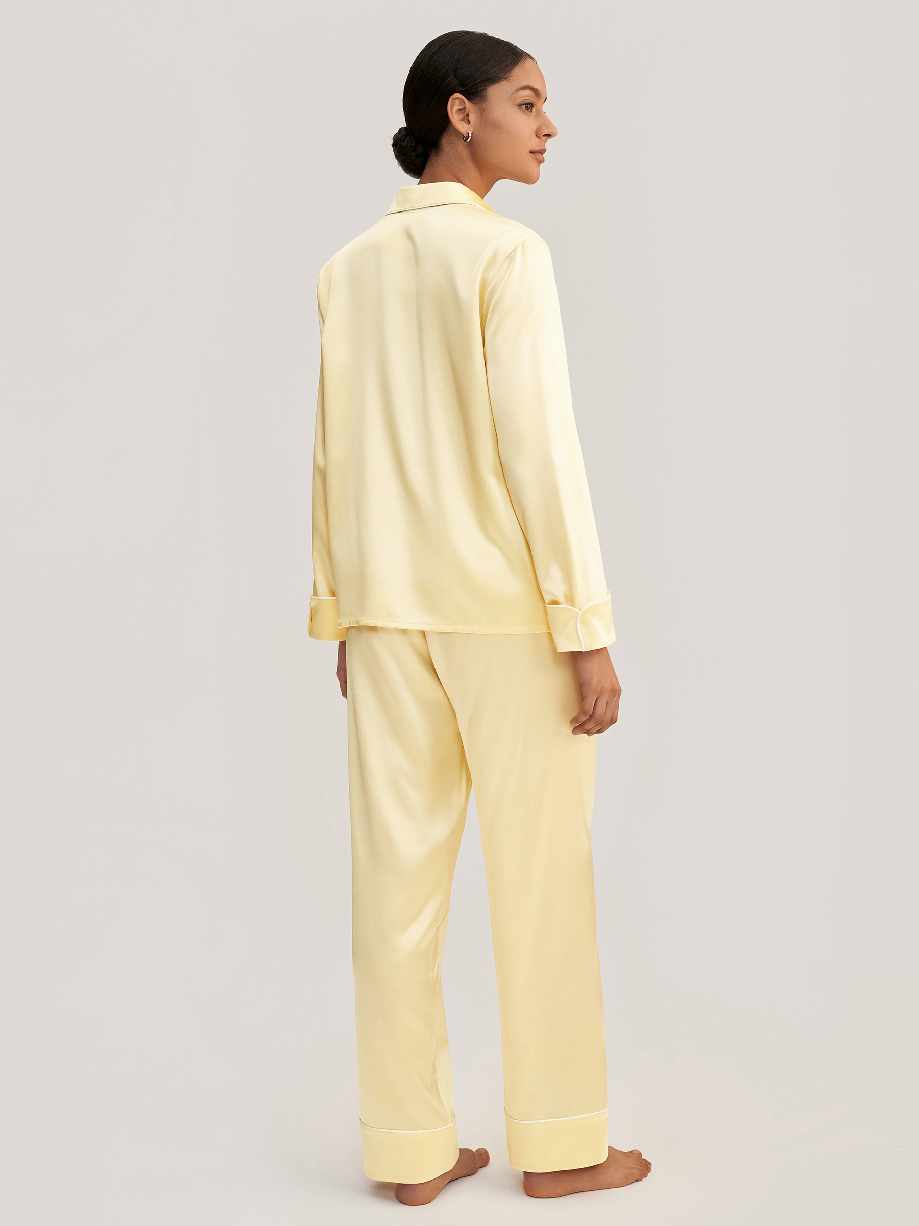 LILYSILK Seiden Pyjama Set Damen Gold Deutschland 100% Grade 6A Maulbeerseide Dezente Weiße Nähte Schlicht Und Leicht M