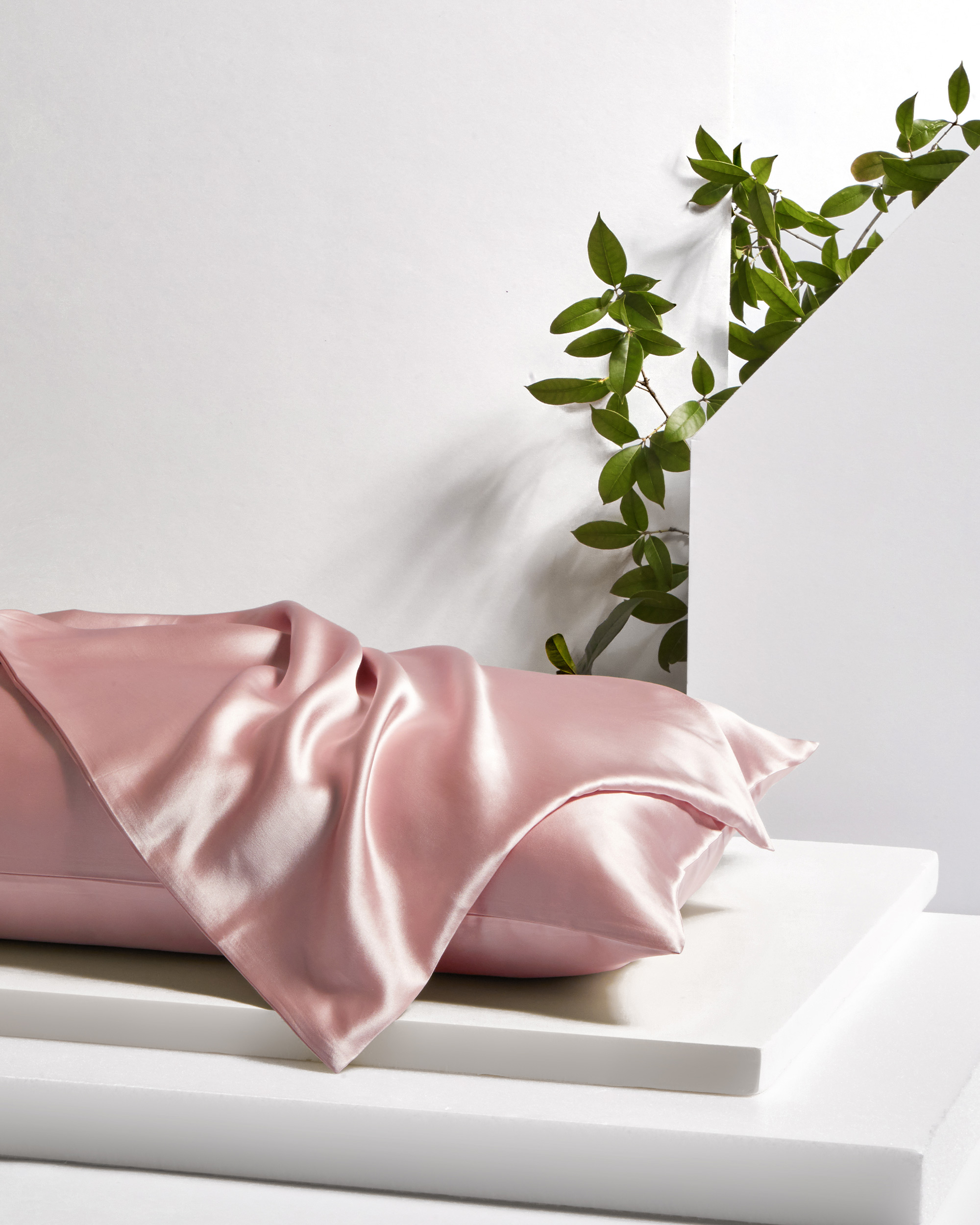 Luxury Silk Bed Linen Sets For Sale LilySilk Bedding UK