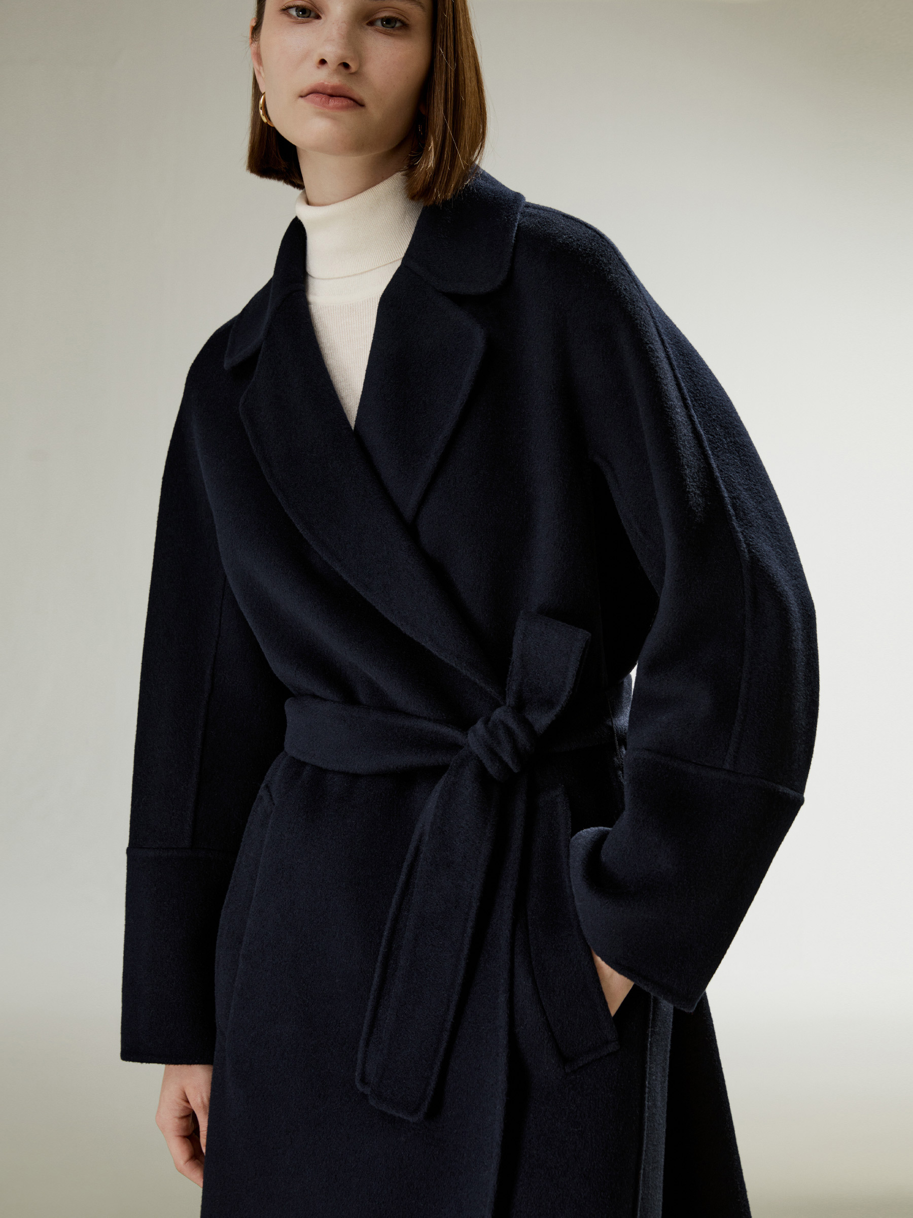 LILYSILK Manteau En Laine Manches Longues Kimono 50% Cachemire Et 50% Laine Un Toucher Incroyablement Doux Et Confortable M - LILYSILK - Modalova
