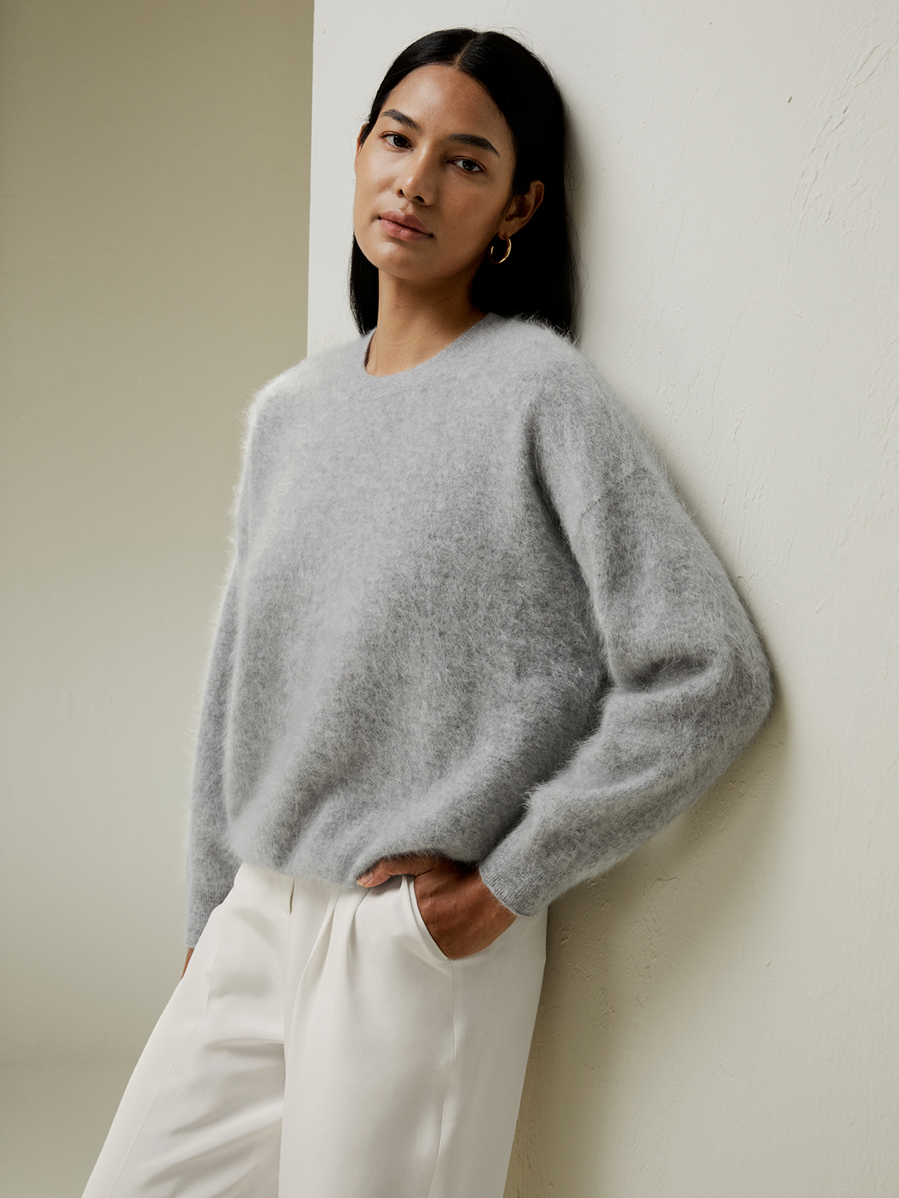 Brushed Cashmere Pullover Sweater