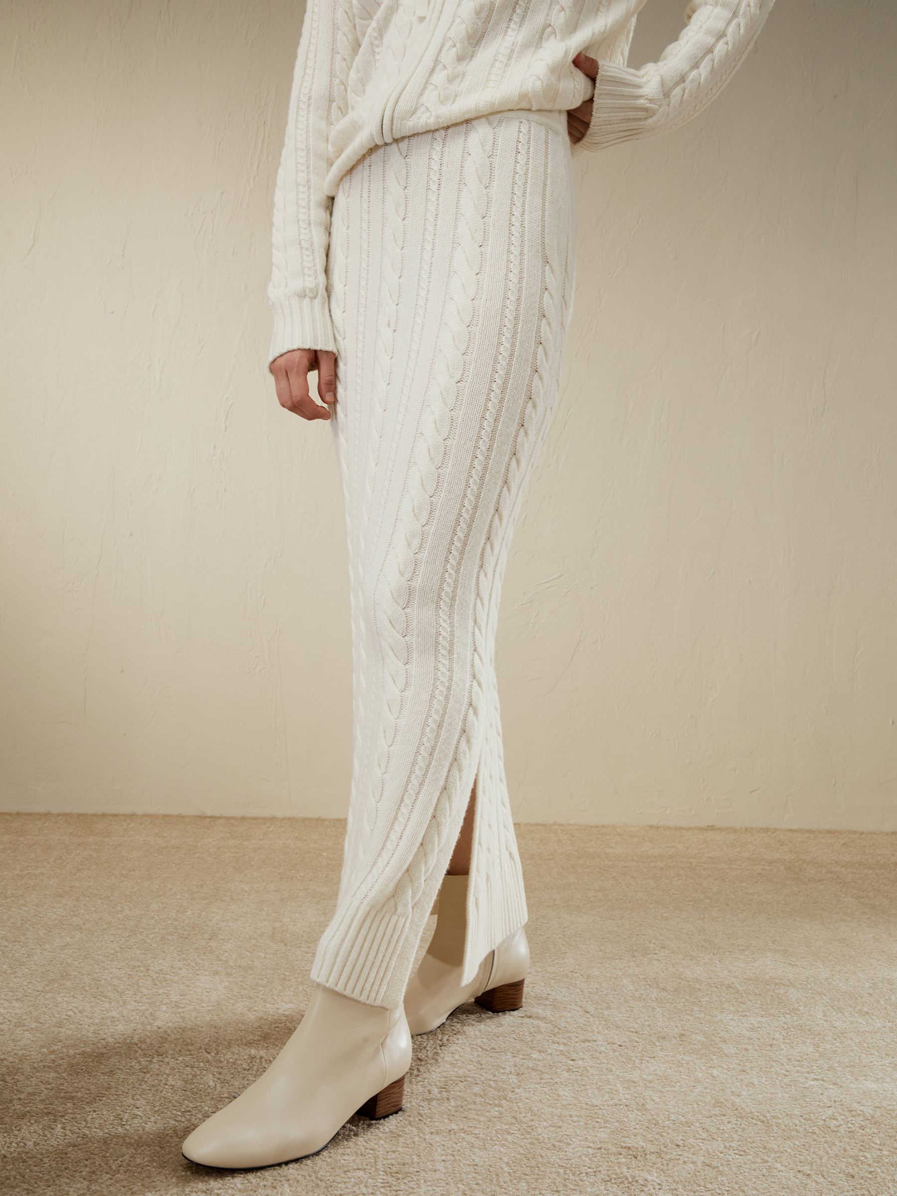 Cable knit hotsell maxi skirt