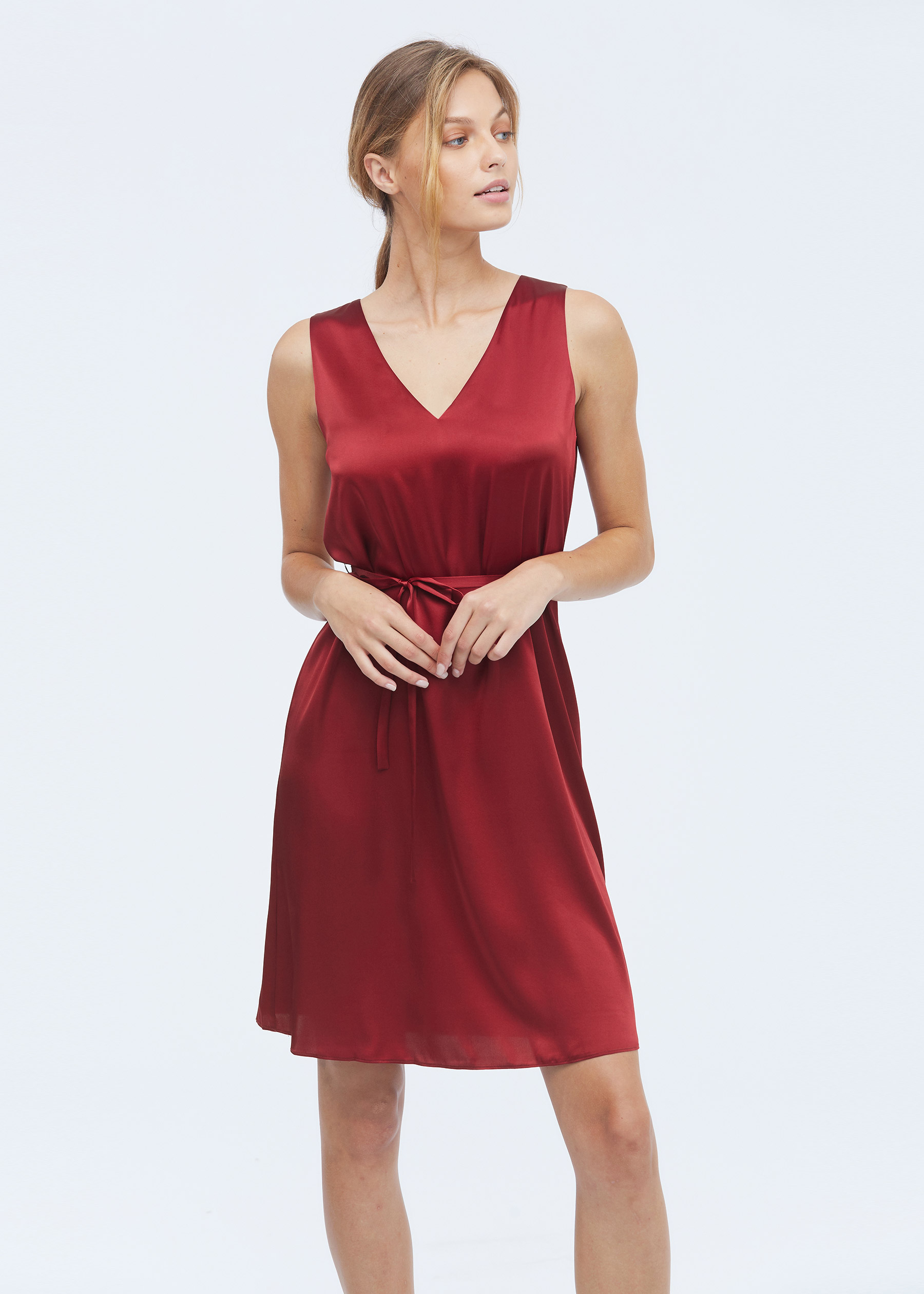 Red silk sales cami dress