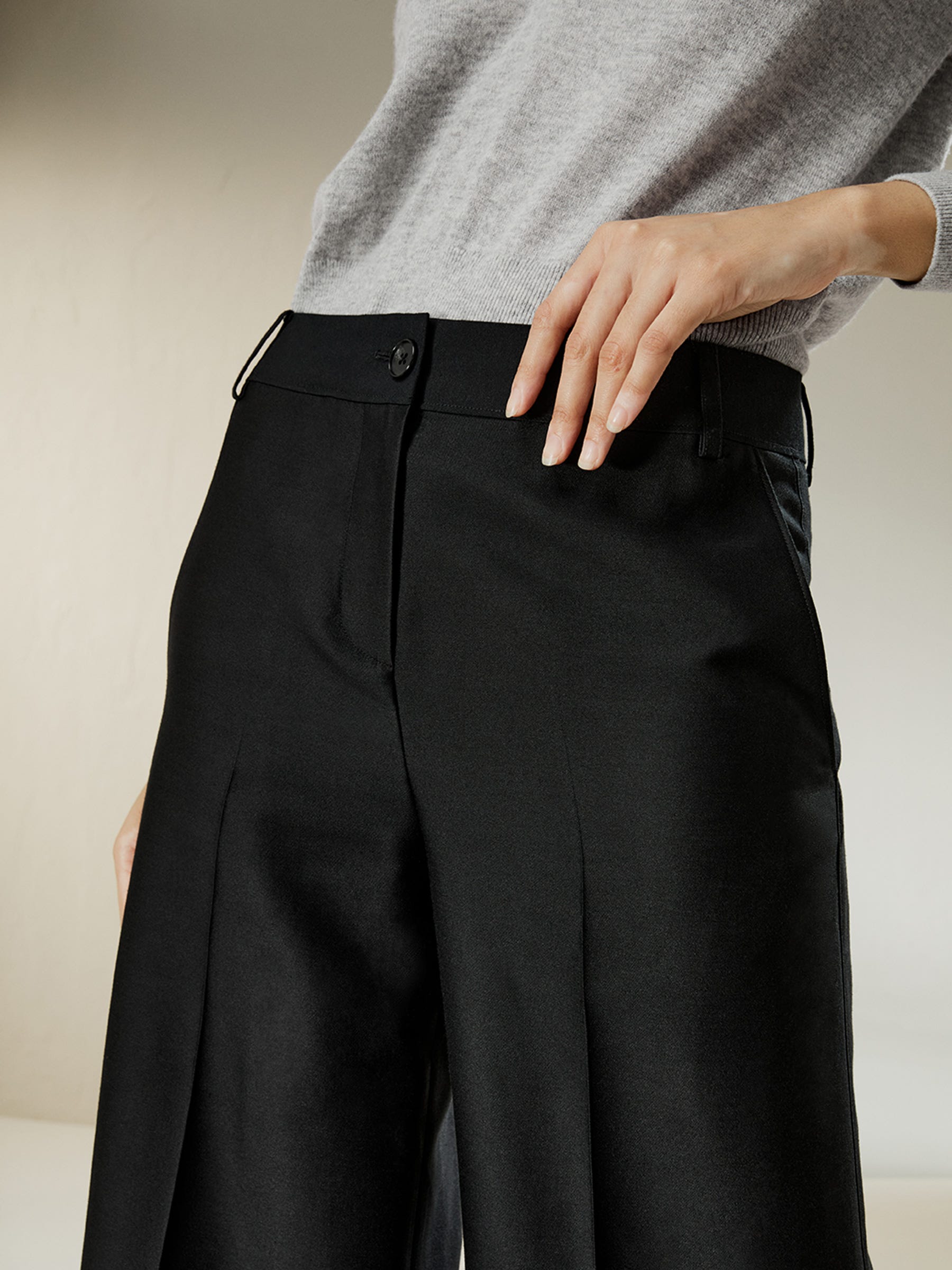 Wide leg silk-lined Wool Trousers