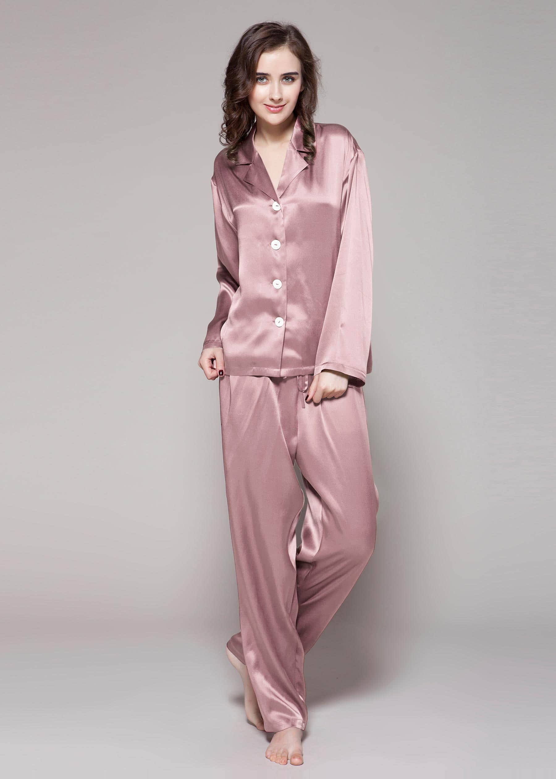 ◎新品未使用タグ付き シルクパジャマ ピンク系 A✨絹✨silk 震わせる